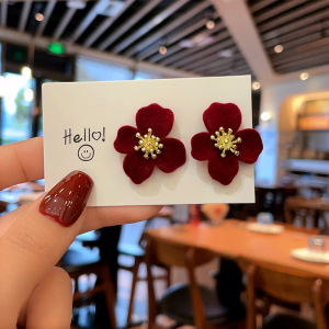 925银针秋冬款毛绒花朵耳环女ins潮百搭气质个性植绒耳钉耳饰批发